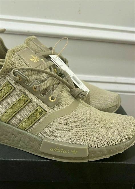 adidas woman olive grün|Adidas green shoes colors.